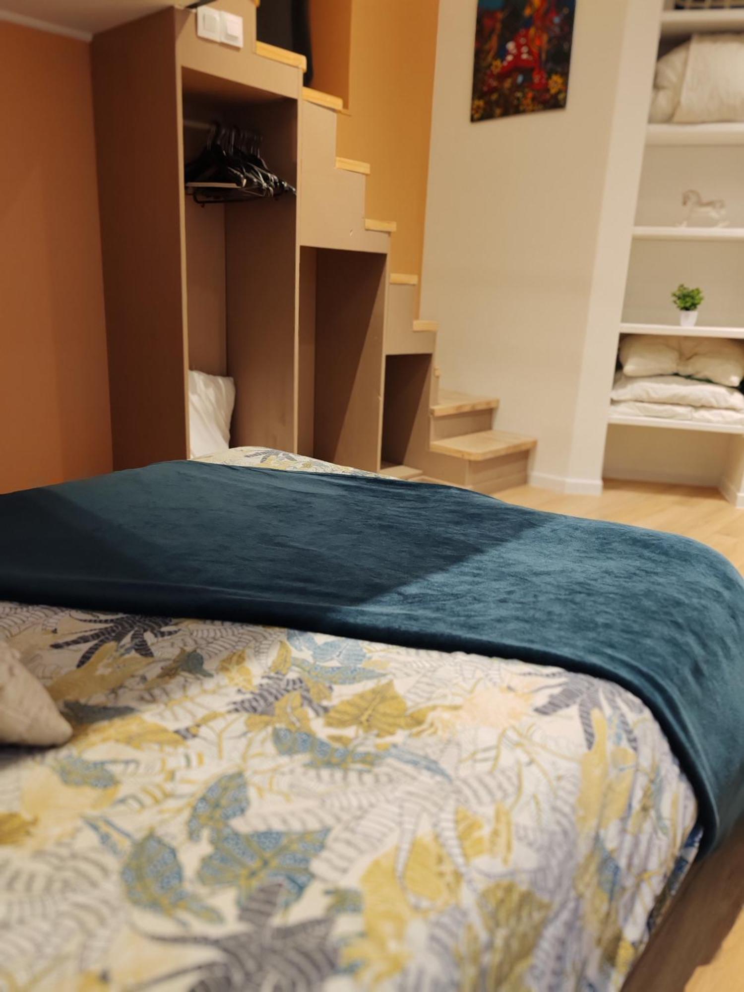 Duplex'Po Apartment Динан Екстериор снимка