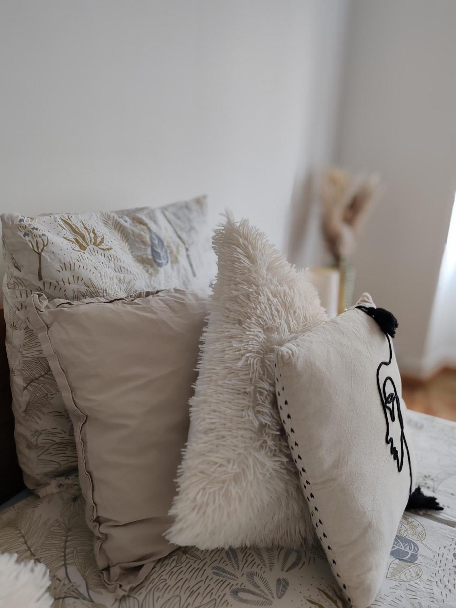 Duplex'Po Apartment Динан Екстериор снимка