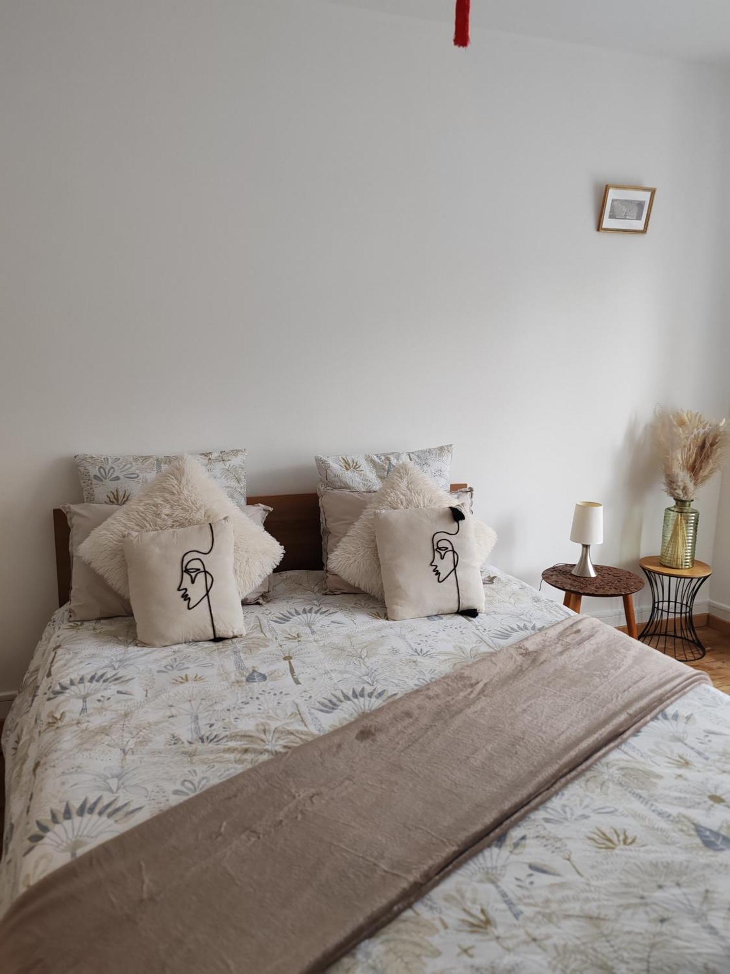 Duplex'Po Apartment Динан Екстериор снимка